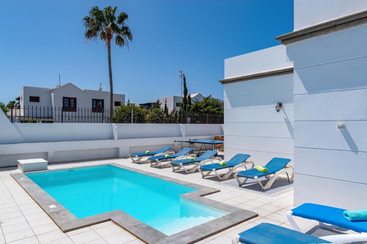 Villa Mannat By Villa Plus Пуерто-дель-Кармен Екстер'єр фото
